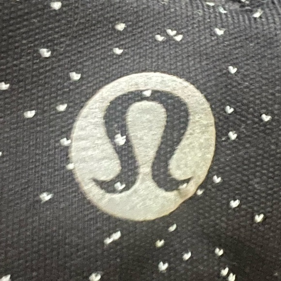 Lululemon Energy Bra High support Rare - Picture 4 of 4